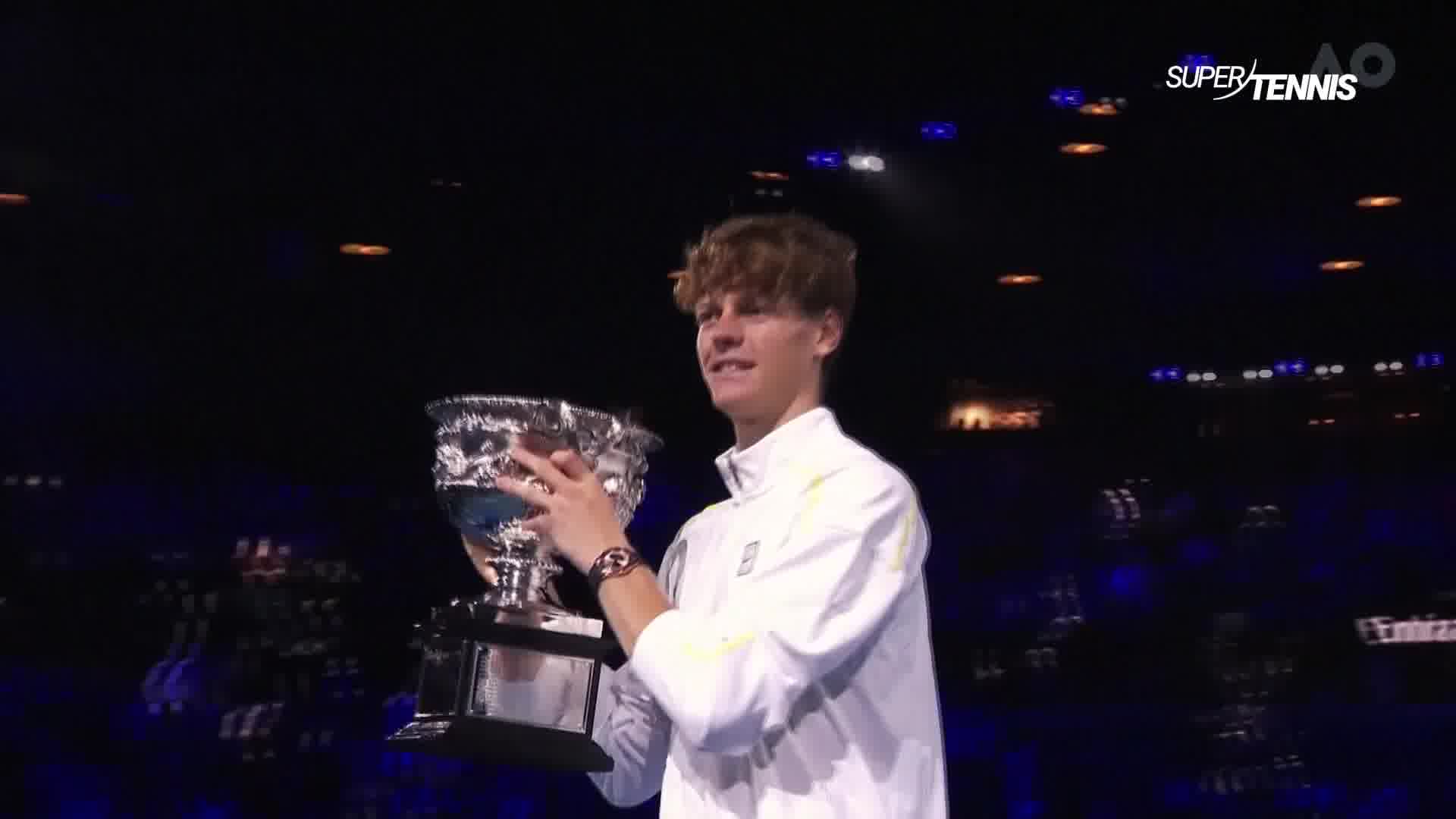 02D7E496-989F-475D-A4CB-E22D3DF6A3BB