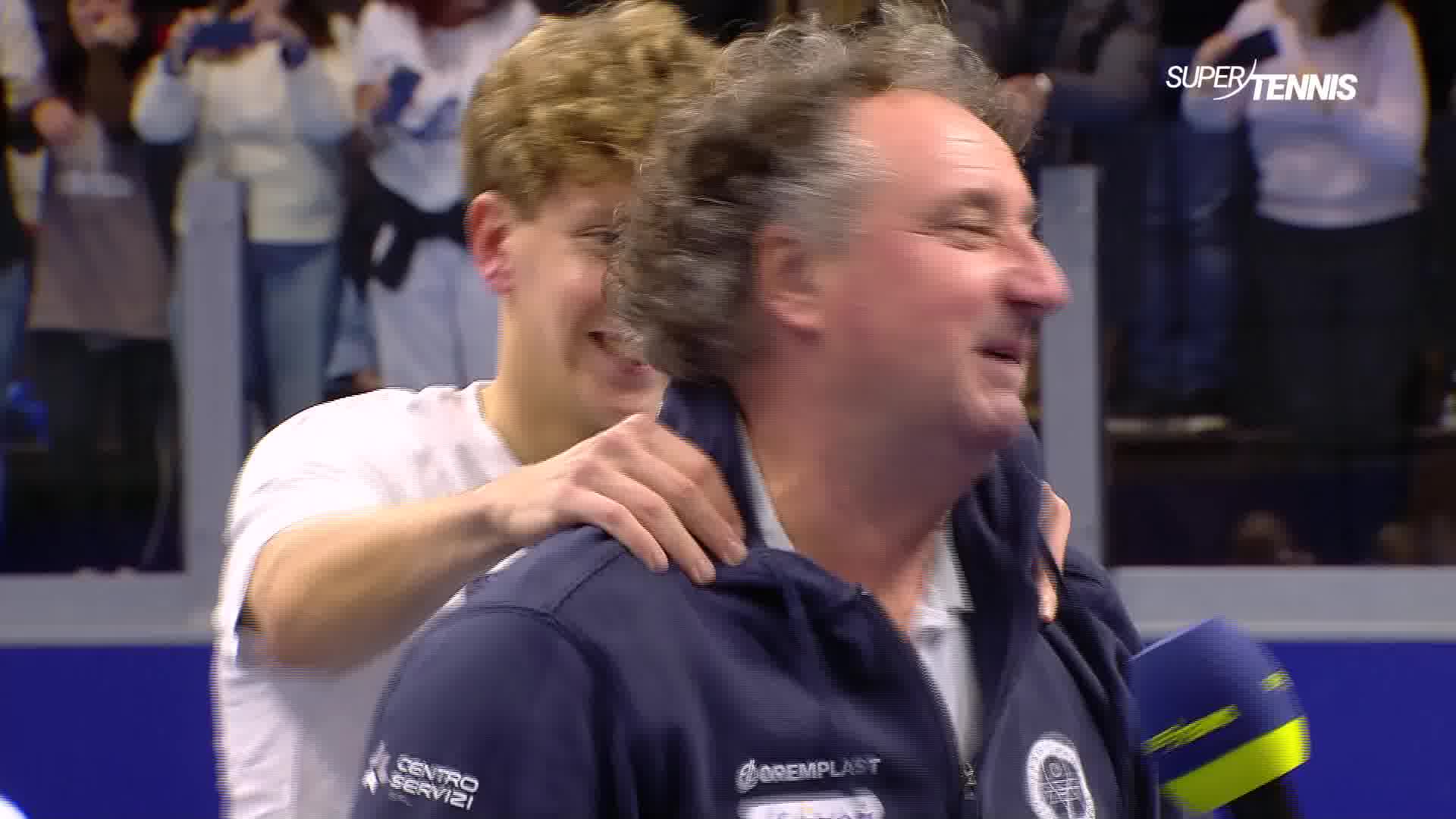 05439F77-E4AA-40E8-9F97-EEA1FF34CDEF